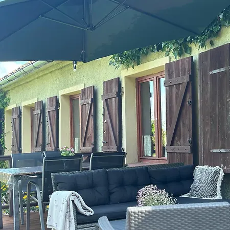 Letni Na Mazurach Сasa de vacaciones Sądry